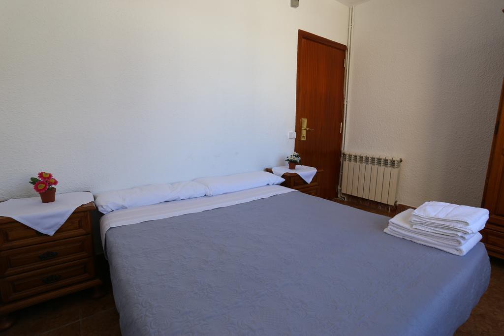 Hostal Atlantic Calella Exterior photo