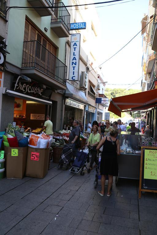 Hostal Atlantic Calella Exterior photo