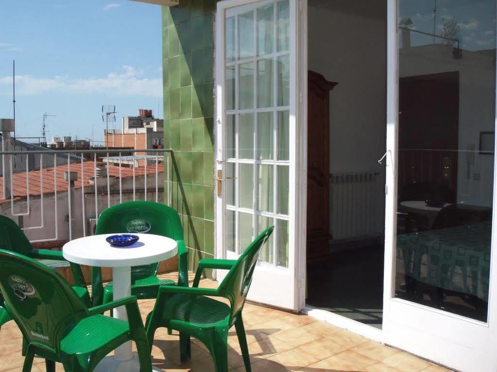 Hostal Atlantic Calella Exterior photo